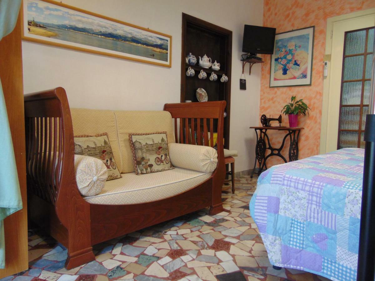 Hotel Da Sara E Paolo Viareggio Esterno foto